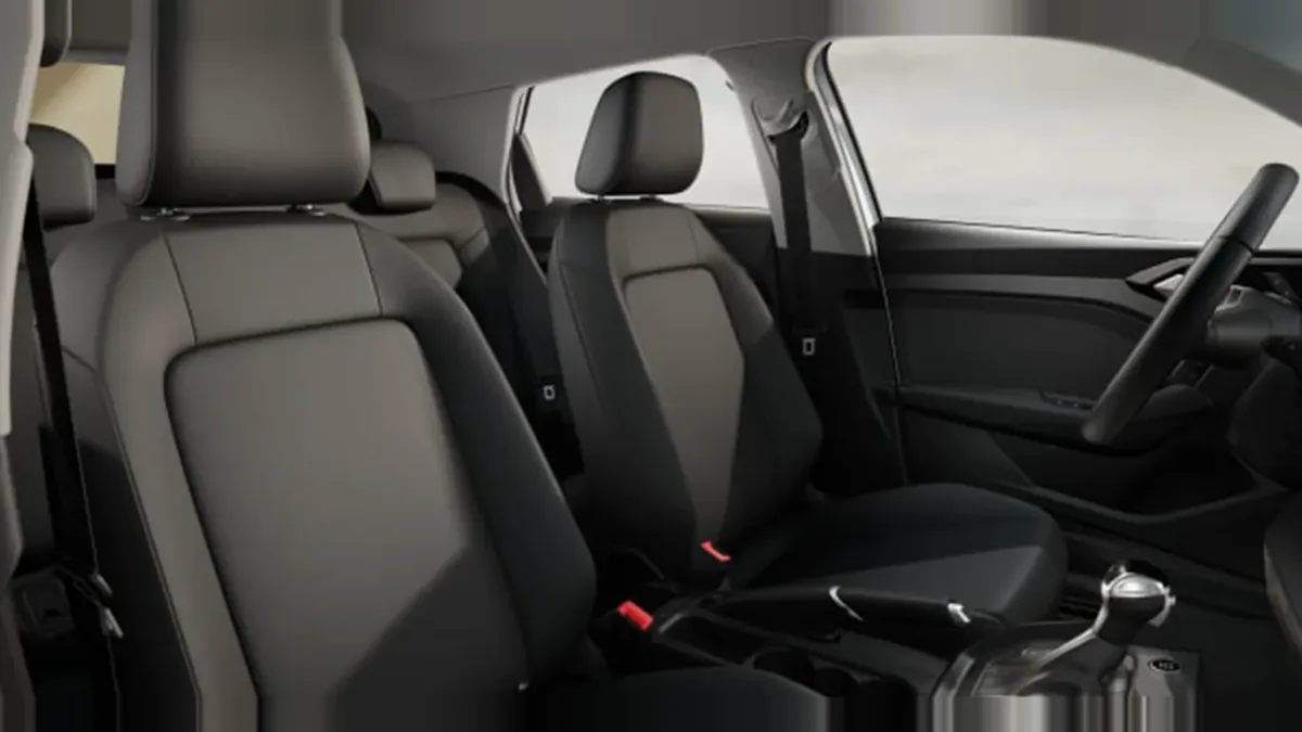Audi A1 Sportback Adrenalin 30 TFSI S Tron 85kW en renting en Málaga — Delantera