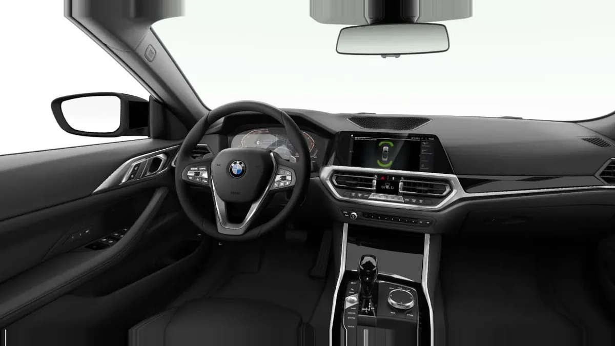 BMW Serie 4 420i Coupé en renting en Málaga — Lateral