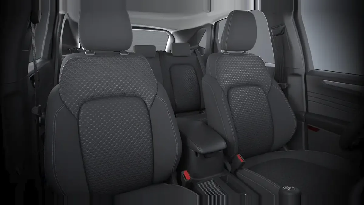 Ford Kuga Titanium 1.5 Ecoboost 150CV II en renting en Málaga — vista 6