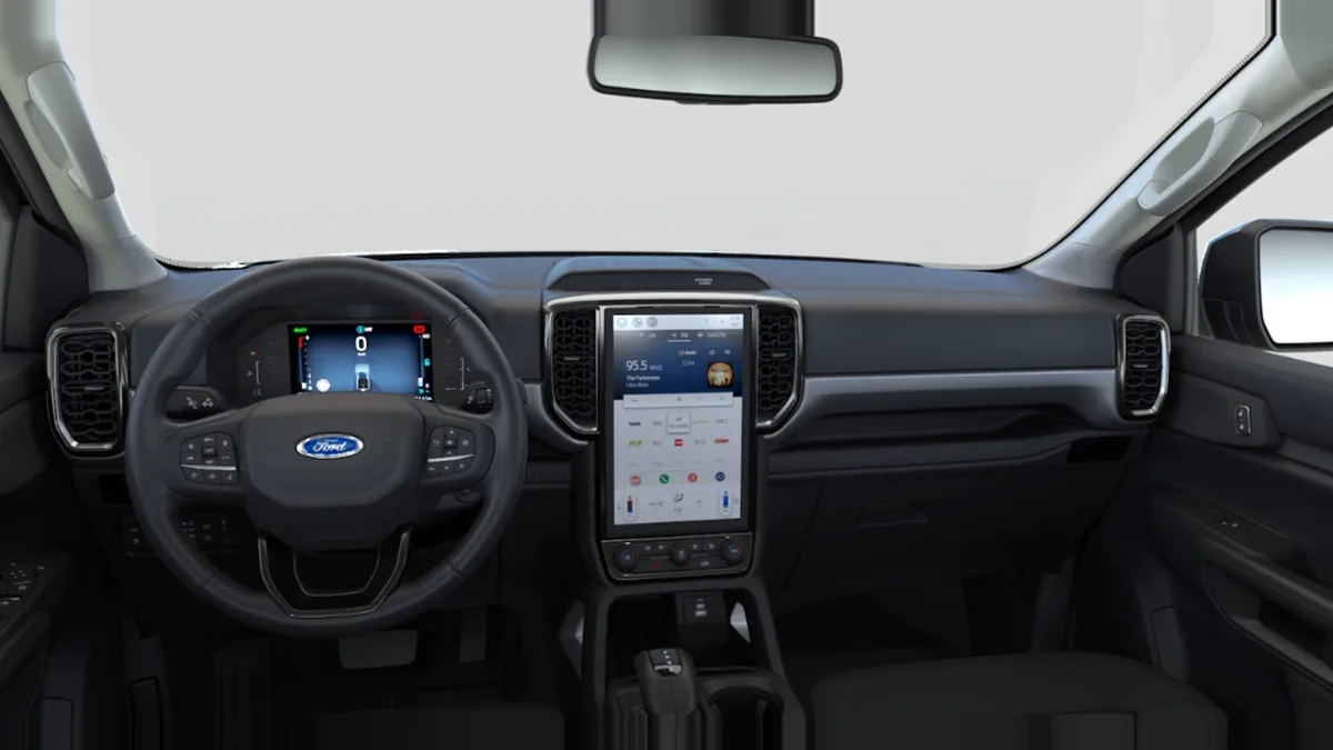 Ford Ranger XLT Doble Cabina 2.3 TVCT PHEV 280CV Automática II en renting en Málaga — Delantera