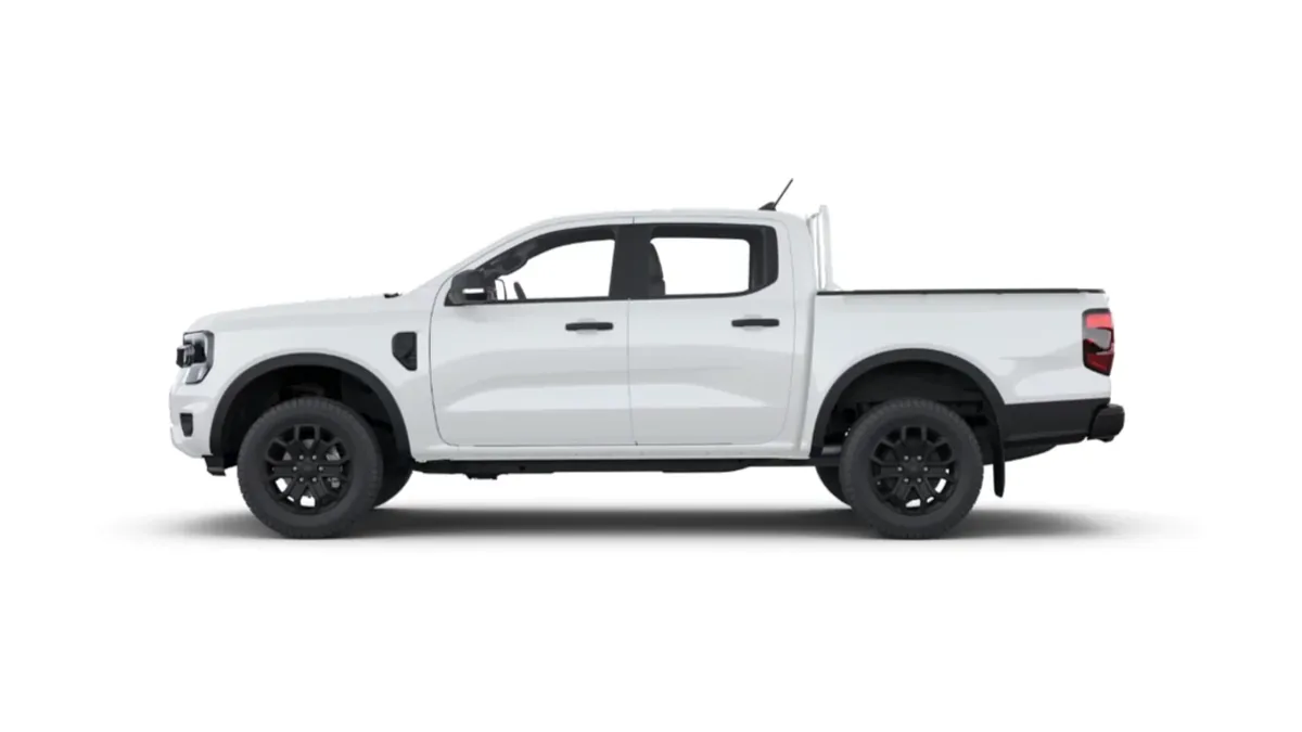 Ford Ranger XLT Doble Cabina 3.0 EcoBlue V6 240CV Automático en renting en Málaga — Lateral