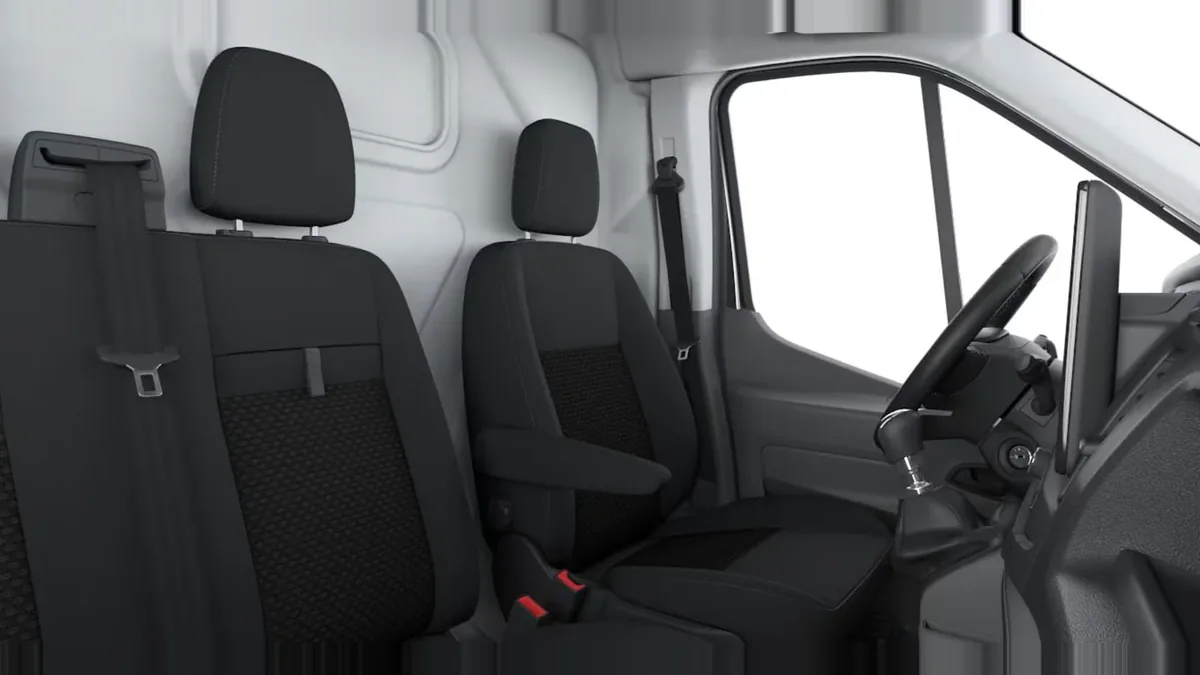 Ford TRANSIT 350 L2 Trend N1 EcoBlue 96kW FWD en renting en Málaga — vista 6