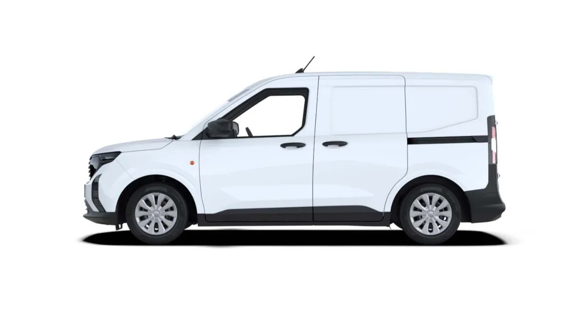 Ford Transit Courier Van 1.5 Ecoblue Trend II en renting en Málaga — Lateral