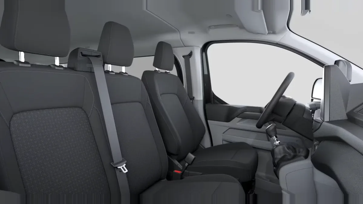 Ford TRANSIT CUSTOM Kombi 2.0 EcoBlue 100kW 320 L1 Trend en renting en Málaga — Interior