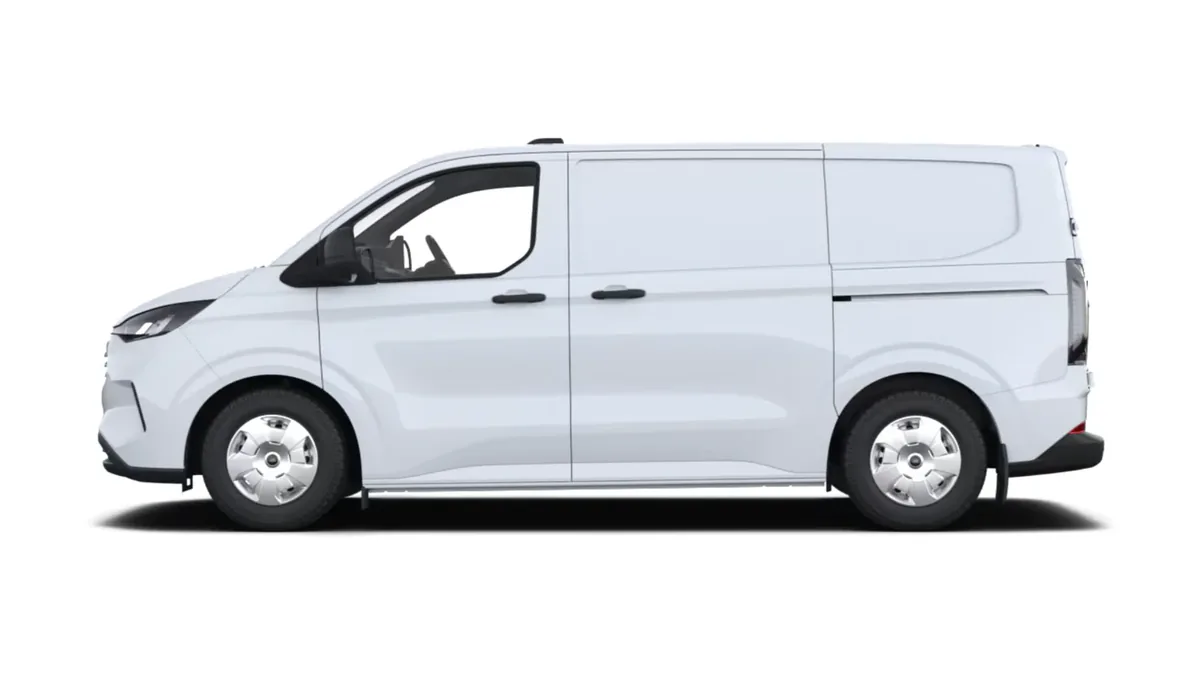 Ford TRANSIT CUSTOM Van 2.0 Ecoblue 100kW 280 L1 Trend en renting en Málaga — Lateral