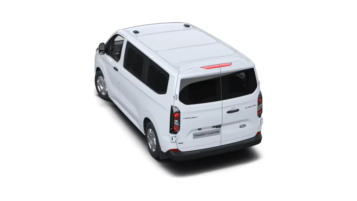 Ford TRANSIT Kombi 2.5 Duratec PHEV 171 340 L1 Trend en renting en Málaga — Trasera