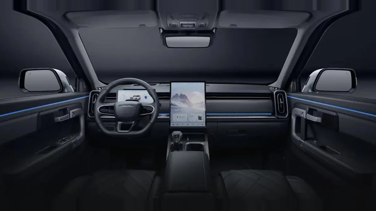 Jaecoo 7 PHEV Business 1.5 TGDI 205kW (279CV) FWD en renting en Málaga — Trasera