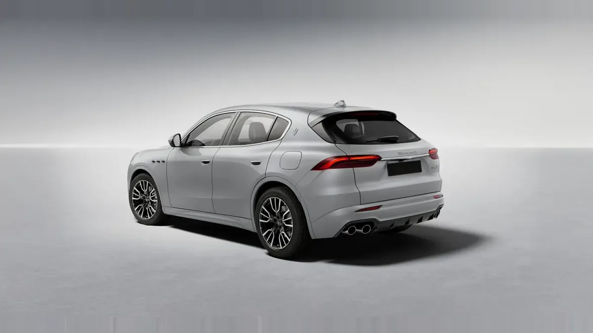 Maserati Grecale L4 MHEV 300CV AWD en renting en Málaga — Interior