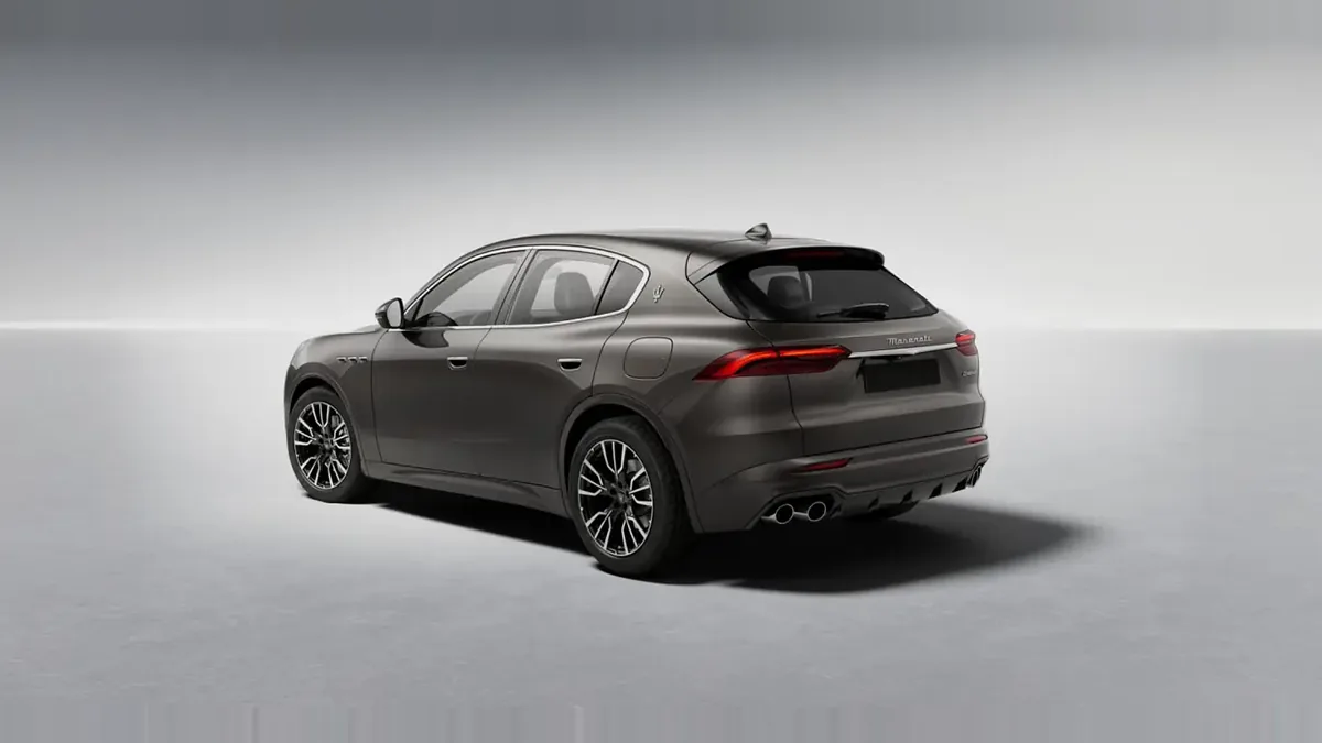 Maserati Grecale L4 MHEV 300CV AWD en renting en Málaga — vista 6