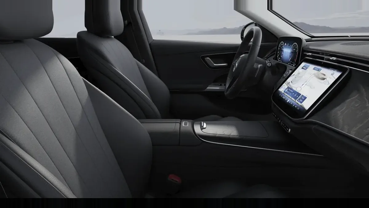 Mercedes-Benz Clase E 200 en renting en Málaga — Interior