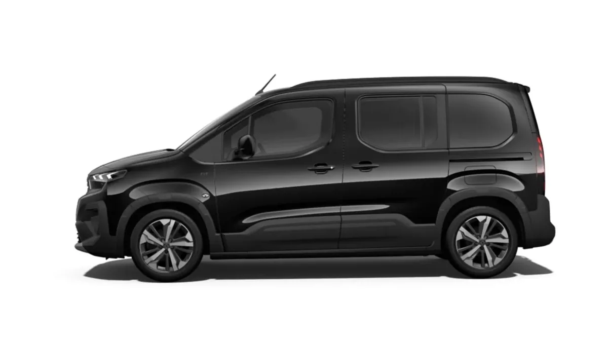 Peugeot Rifter 5P GT BlueHDi 130 EAT8 Standard en renting en Málaga — Lateral