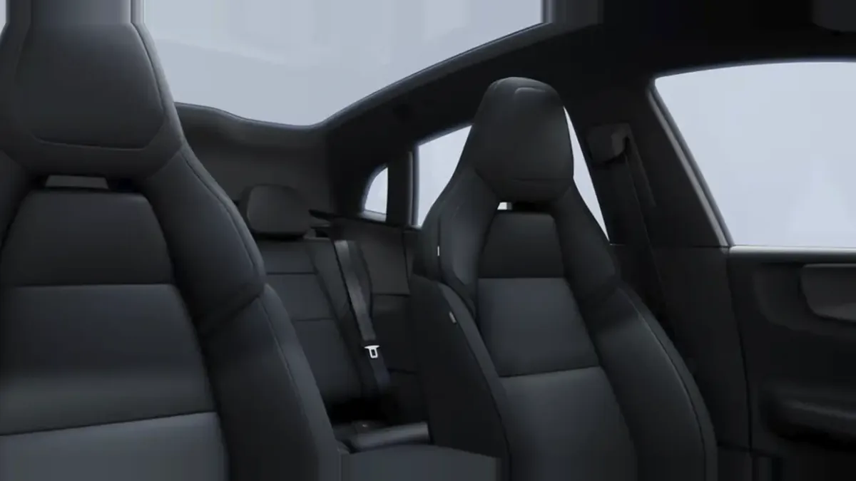 Polestar 4 Long Range Single Motor en renting en Málaga — Interior