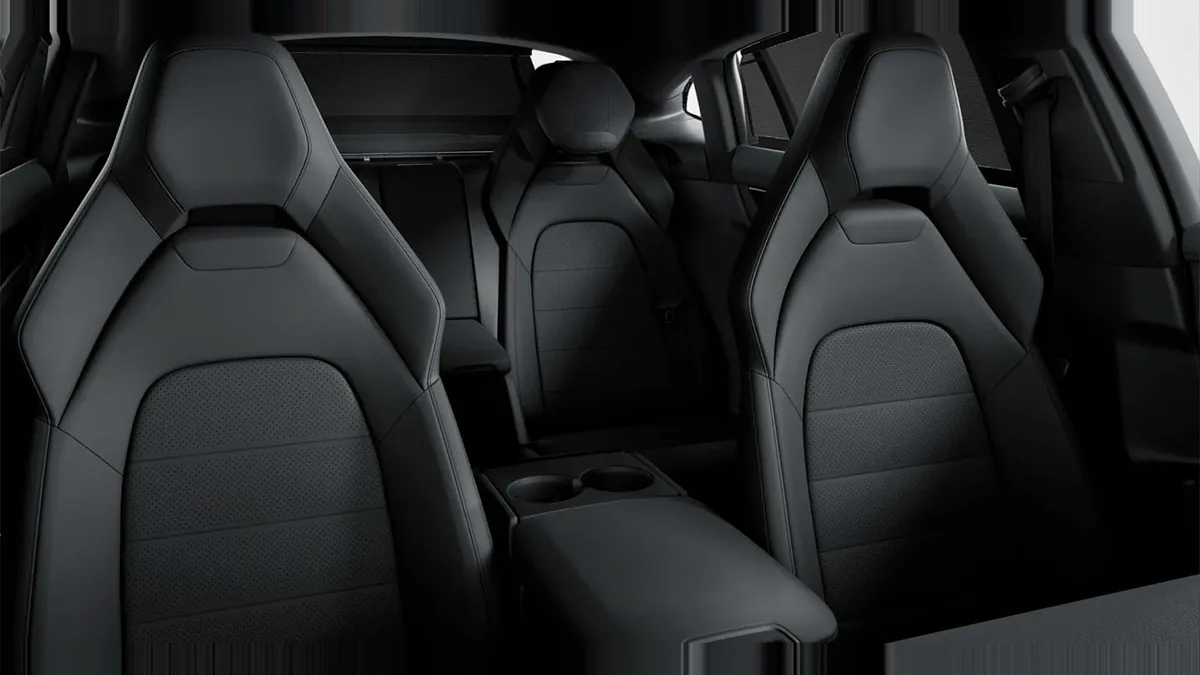 Porsche Panamera 4 E-Hybrid Executive en renting en Málaga — Interior