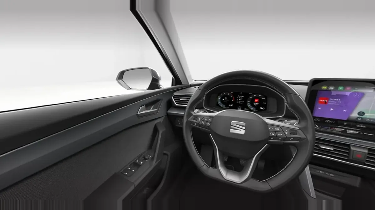 SEAT León 2.0 TDI Style XL Fleet Pack en renting en Málaga — Delantera