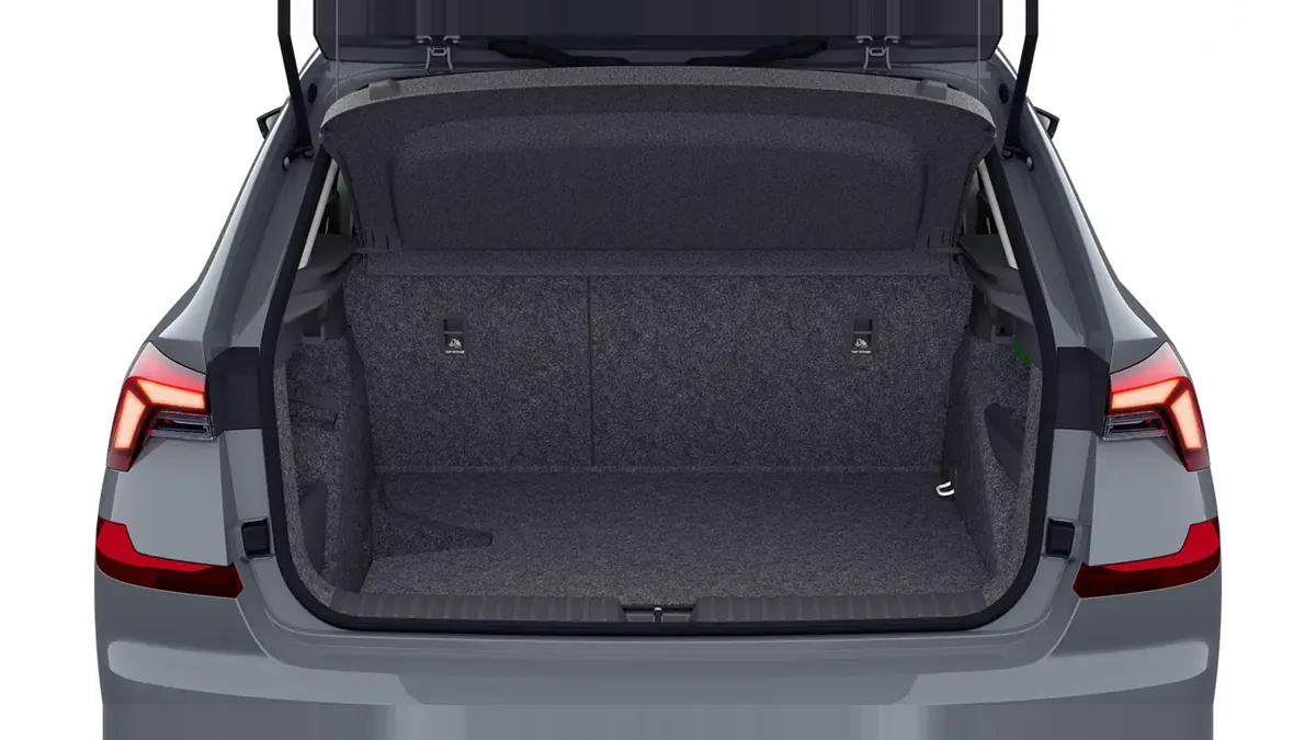 Škoda Kamiq 1.5 TSI DSG Selection en renting en Málaga — vista 12