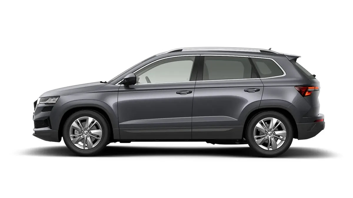 Škoda Karoq Selection 2.0 TDI DSG en renting en Málaga — Delantera