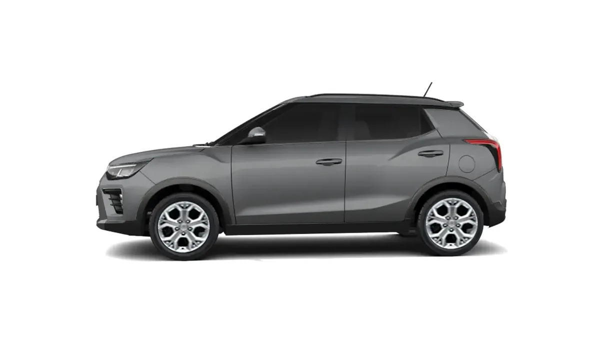 KGM Tívoli G15 Urban Plus 4x2 en renting en Málaga — Delantera