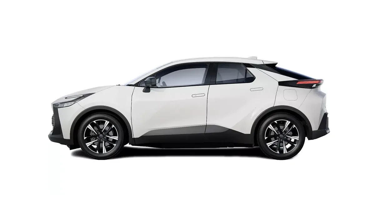 Toyota C-HR Advance Plug-in Hybrid 220 en renting en Málaga — Trasera