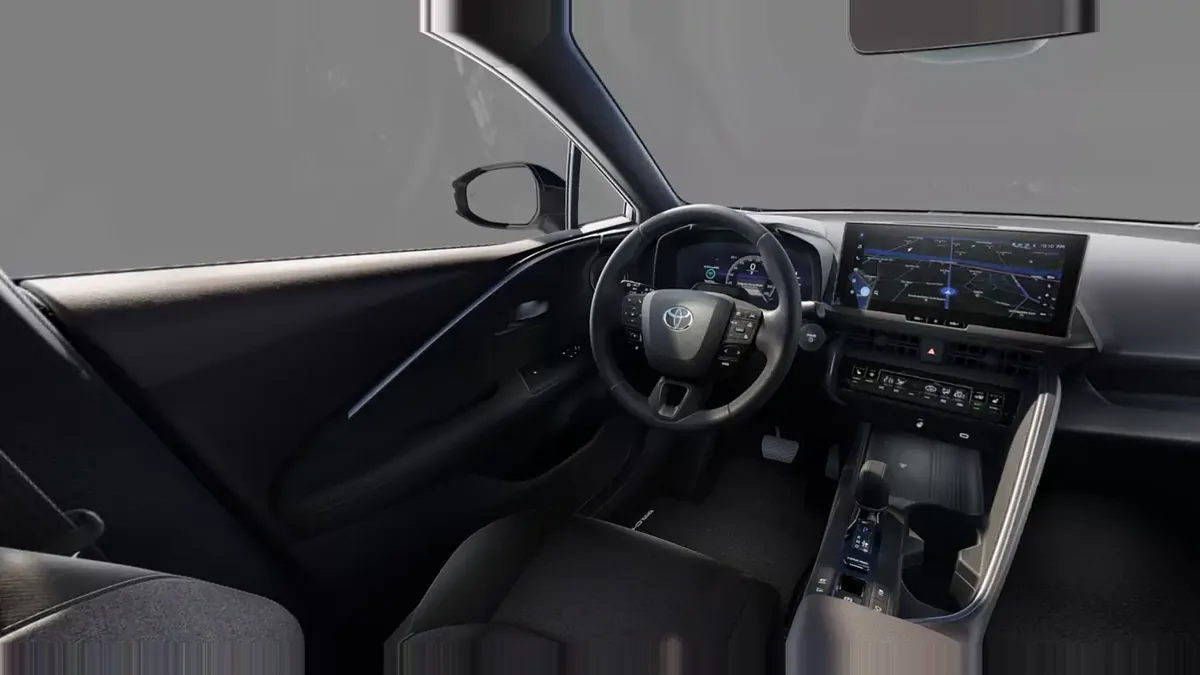 Toyota C-HR Advance Plug-in Hybrid 220 en renting en Málaga — Interior