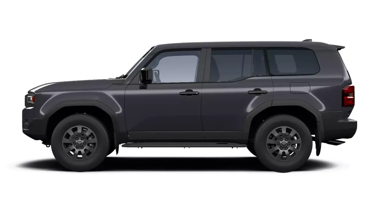 Toyota Land Cruiser 250 Hybrid 48V VX en renting en Málaga — Trasera