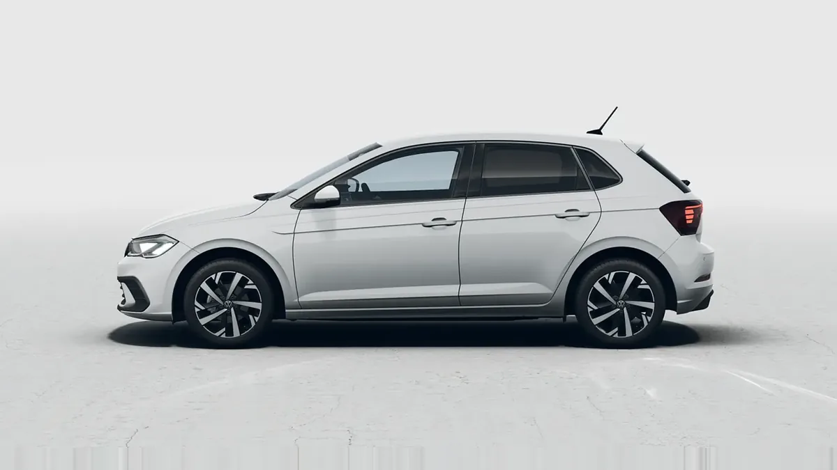 Volkswagen Polo Más 1.0 TSI 70kW (95CV) DSG en renting en Málaga — Trasera